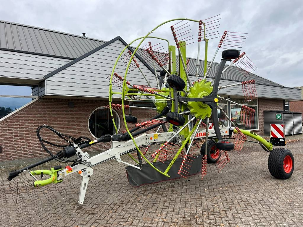 Claas Liner 2900 - Šieno grėblys/ Vartytuvas: foto 1 Claas Liner 2900 - Šieno grėblys/ Vartytuvas: foto 1