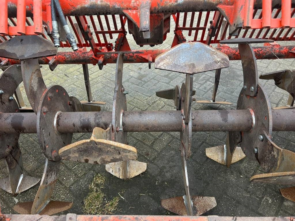 Farmax LRP 310 LFDH roterende spitmachine - Žemės dirbimo technika: foto 5 Farmax LRP 310 LFDH roterende spitmachine - Žemės dirbimo technika: foto 5