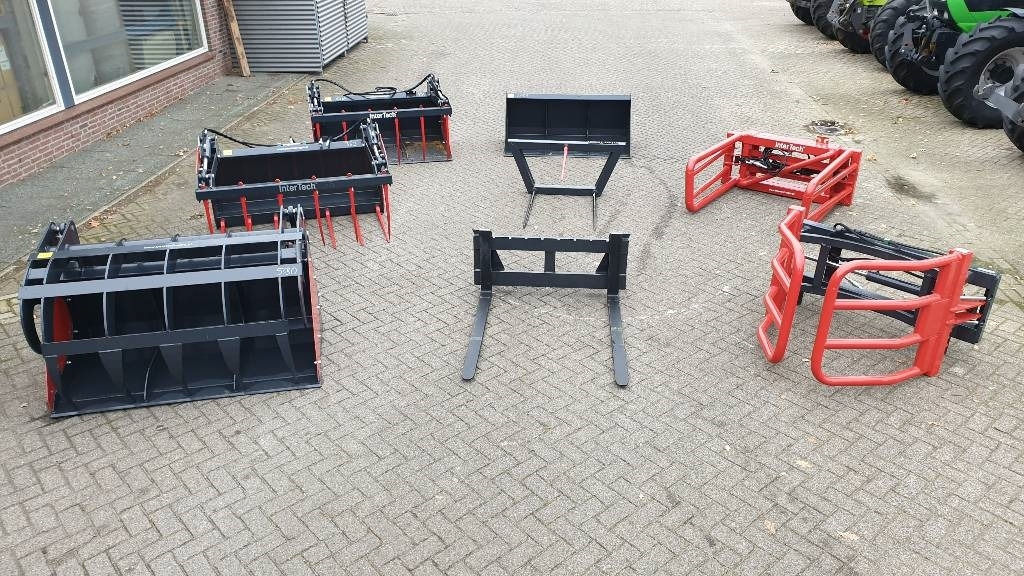 Inter-Tech Grondbak, Mestgreep, Pelikaanbak, Ronde, Vierkante - Padargas - Žemės ūkio technika: foto 1 Inter-Tech Grondbak, Mestgreep, Pelikaanbak, Ronde, Vierkante - Padargas - Žemės ūkio technika: foto 1