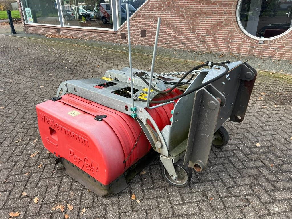 Westermann Perfekt 1800 - Rotacinė šluota: foto 3 Westermann Perfekt 1800 - Rotacinė šluota: foto 3