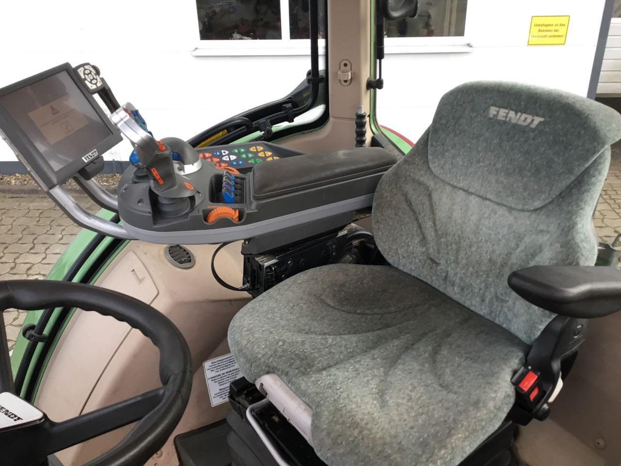 Fendt 718 SCR Vario ProfiPlus - Traktorius: foto 5 Fendt 718 SCR Vario ProfiPlus - Traktorius: foto 5