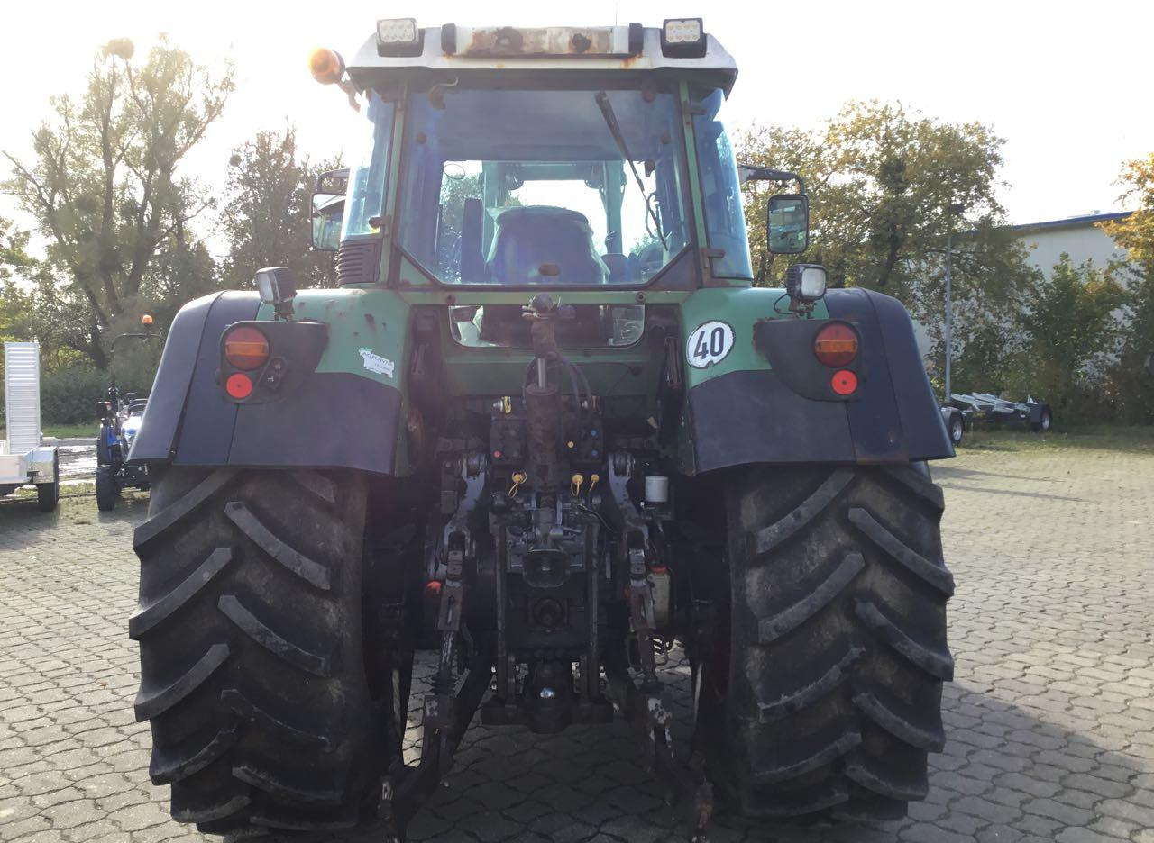 Fendt 820 Vario - Traktorius: foto 5 Fendt 820 Vario - Traktorius: foto 5