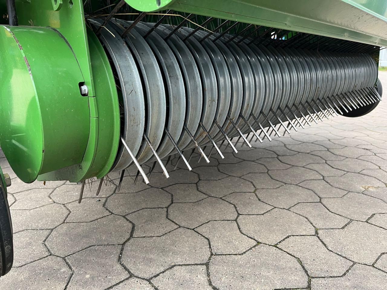 Krone Fortima V 1500 MC - Ruloninis presas: foto 5 Krone Fortima V 1500 MC - Ruloninis presas: foto 5