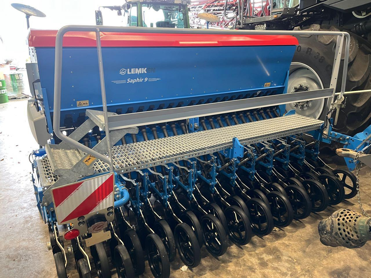 Lemken Zirkon 8/Saphir 9 - Kombinuota sėjamoji: foto 4 Lemken Zirkon 8/Saphir 9 - Kombinuota sėjamoji: foto 4