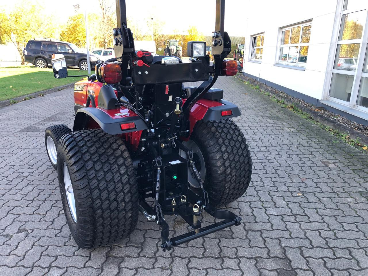 Solis 26 6+2 Tiger - Traktorius: foto 5 Solis 26 6+2 Tiger - Traktorius: foto 5