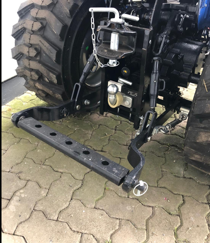 Solis 26+ Seitenschalter - Traktorius: foto 4 Solis 26+ Seitenschalter - Traktorius: foto 4