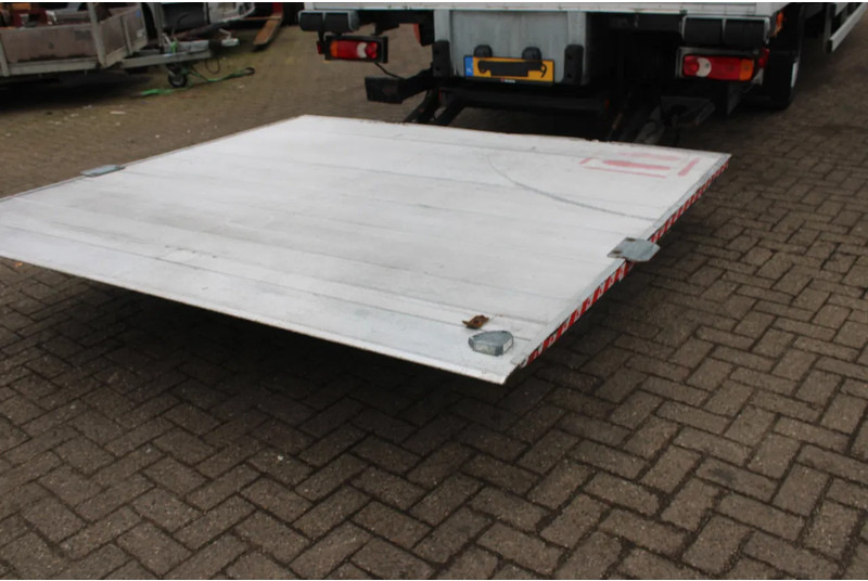 Refrižeratorius sunkvežimis DAF LF 45.130 + EURO 5 + thermo king LOW KM + MANUAL: foto 12
