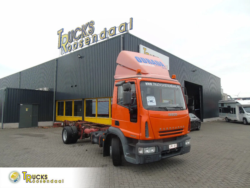 Iveco Eurocargo 120E18 + MANUAL - Važiuoklės sunkvežimis: foto 1 Iveco Eurocargo 120E18 + MANUAL - Važiuoklės sunkvežimis: foto 1