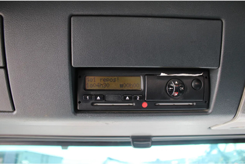 Sunkvežimis su kranu MAN TGS 26.440 + HMF 22T/M + remote + 6x2 steering + EURO 5: foto 17 Sunkvežimis su kranu MAN TGS 26.440 + HMF 22T/M + remote + 6x2 steering + EURO 5: foto 17