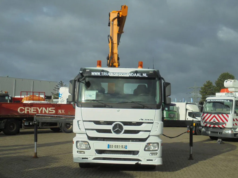 Mercedes-Benz Actros 1846 + Euro 5 + EFFER 250 Crane + REMOTE - Sunkvežimis su kranu: foto 2 Mercedes-Benz Actros 1846 + Euro 5 + EFFER 250 Crane + REMOTE - Sunkvežimis su kranu: foto 2