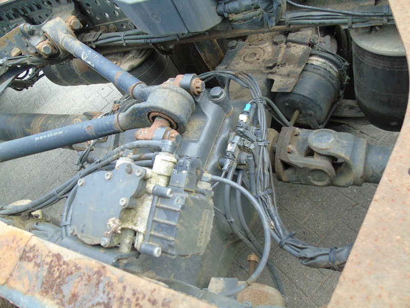 Važiuoklės sunkvežimis Mercedes-Benz Arocs 2640 + 6x4 + functional / engine good + EURO 6 + Drivabale: foto 20