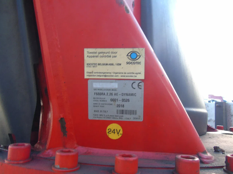 Mercedes-Benz Arocs 3251 + FASSI 660RA .26.HE 6x Extensions + 4x JIB + 8x4 + remote - Sunkvežimis su kranu: foto 5 Mercedes-Benz Arocs 3251 + FASSI 660RA .26.HE 6x Extensions + 4x JIB + 8x4 + remote - Sunkvežimis su kranu: foto 5