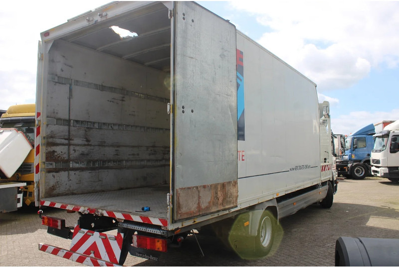 Mercedes-Benz Atego 1218 + EURO 5 + manual - Furgonas sunkvežimis: foto 4 Mercedes-Benz Atego 1218 + EURO 5 + manual - Furgonas sunkvežimis: foto 4