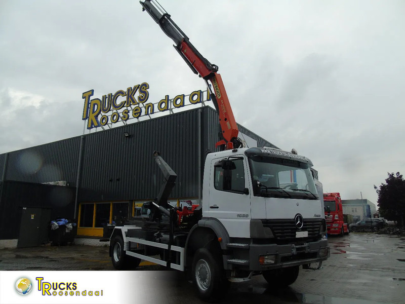 Mercedes-Benz Atego 1928 + 4x4 + PALFINGER PK11.500 + pallift + MANUAL + SPRING - Sunkvežimis su kranu: foto 1 Mercedes-Benz Atego 1928 + 4x4 + PALFINGER PK11.500 + pallift + MANUAL + SPRING - Sunkvežimis su kranu: foto 1