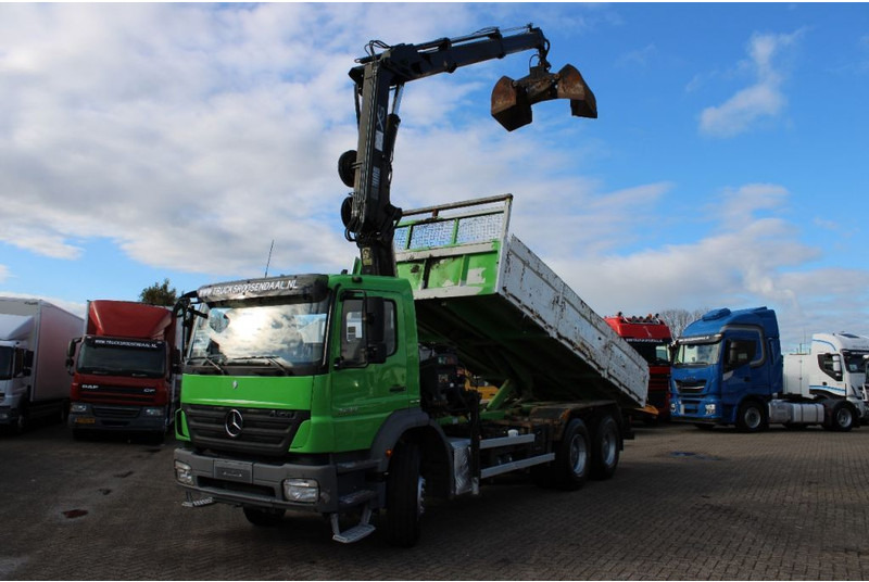 Mercedes-Benz Axor 2633 + TIPPER + HIAB 144 + REMOTE + MANUAL + 6x4 - Savivartis sunkvežimis, Sunkvežimis su kranu: foto 2 Mercedes-Benz Axor 2633 + TIPPER + HIAB 144 + REMOTE + MANUAL + 6x4 - Savivartis sunkvežimis, Sunkvežimis su kranu: foto 2