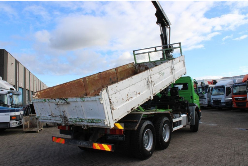 Mercedes-Benz Axor 2633 + TIPPER + HIAB 144 + REMOTE + MANUAL - Sunkvežimis su kranu: foto 4 Mercedes-Benz Axor 2633 + TIPPER + HIAB 144 + REMOTE + MANUAL - Sunkvežimis su kranu: foto 4