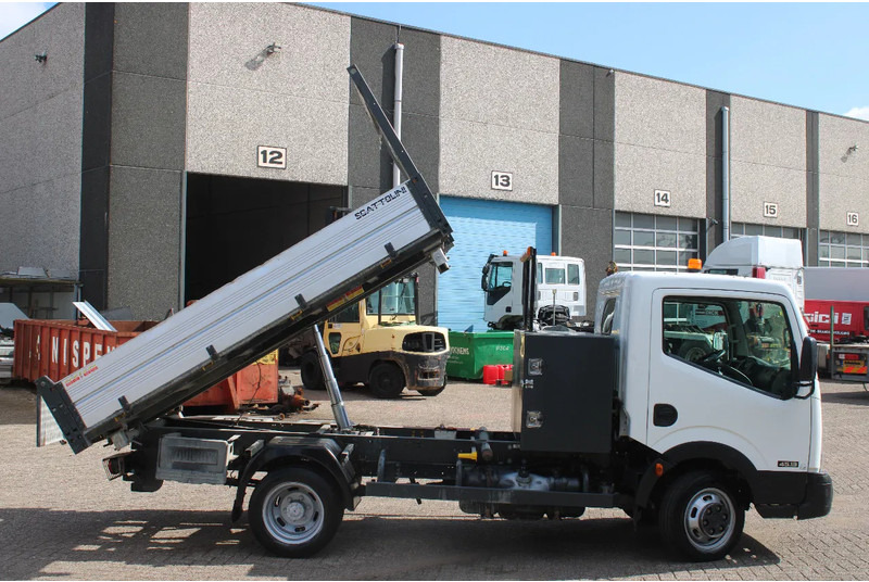 Nissan 45.13 + EURO 4 + C patent + tipper + MANUAL - Savivartis sunkvežimis: foto 4 Nissan 45.13 + EURO 4 + C patent + tipper + MANUAL - Savivartis sunkvežimis: foto 4