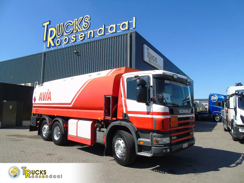 Scania 94 .310 +20.000liter + 6x2 + PUMP/METERS + manual + euro 2 - Autocisterna: foto 1 Scania 94 .310 +20.000liter + 6x2 + PUMP/METERS + manual + euro 2 - Autocisterna: foto 1