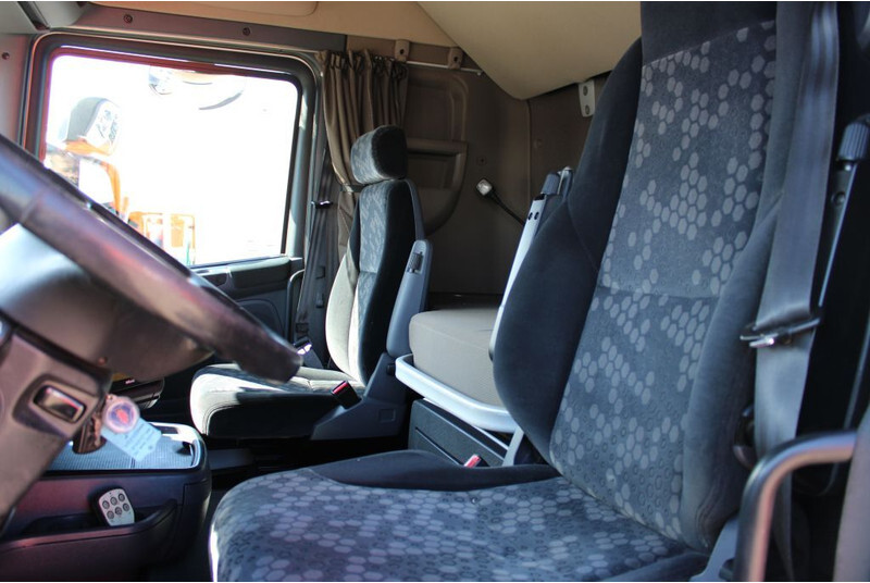Scania R450 + Euro 6 + Hook system + 6x2 + Discounted from 58.950,- - Hook-lift sunkvežimis: foto 4 Scania R450 + Euro 6 + Hook system + 6x2 + Discounted from 58.950,- - Hook-lift sunkvežimis: foto 4