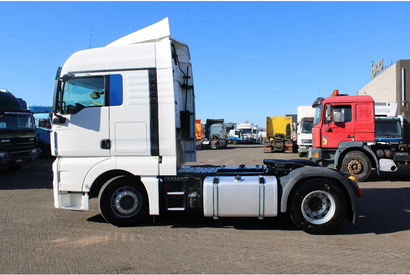 MAN TGX 19.420 + SPOILER - Vilkikas: foto 3 MAN TGX 19.420 + SPOILER - Vilkikas: foto 3
