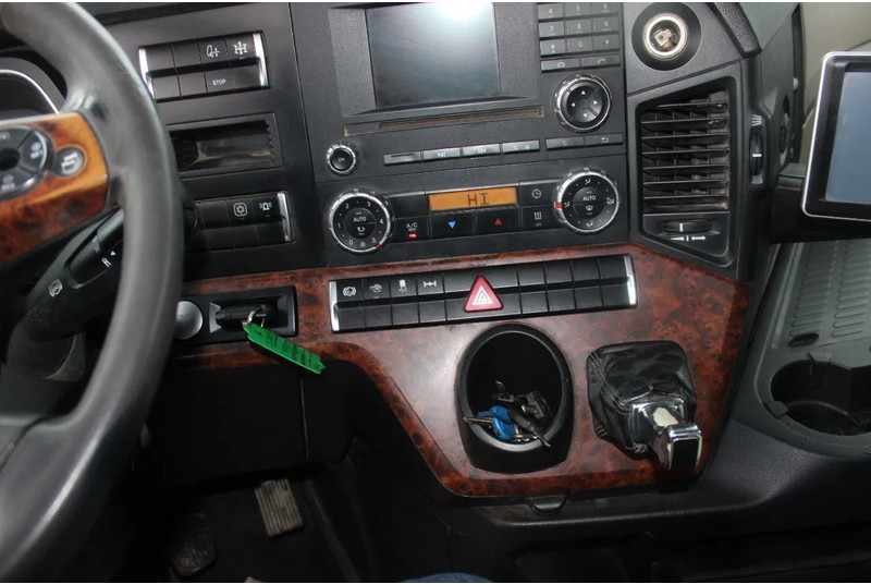 Vilkikas Mercedes-Benz Actros 1851 + EURO 5 + Retarder!!: foto 12