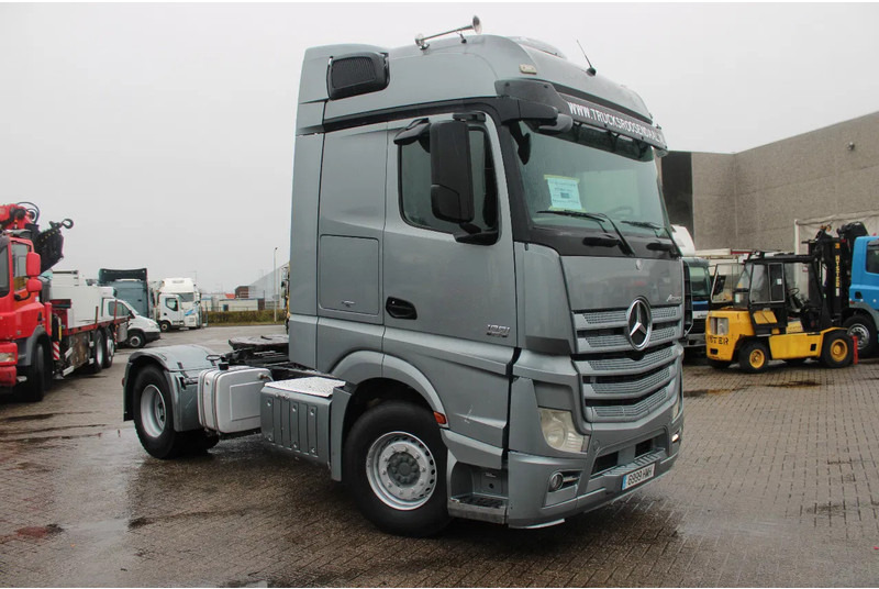 Mercedes-Benz Actros 1851 + EURO 5 + Retarder!! - Vilkikas: foto 3 Mercedes-Benz Actros 1851 + EURO 5 + Retarder!! - Vilkikas: foto 3
