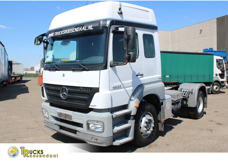 Mercedes-Benz Axor 1833 + manual + RETARDER! 122.939 km orginal! perfect condition + EURO 5 - Vilkikas: foto 1 Mercedes-Benz Axor 1833 + manual + RETARDER! 122.939 km orginal! perfect condition + EURO 5 - Vilkikas: foto 1