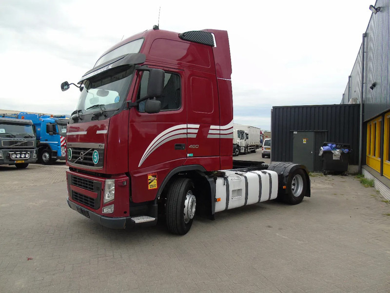 Volvo FH 460 + XL CAB + EURO 5 + manual + 6x IN STOCK - Vilkikas: foto 2 Volvo FH 460 + XL CAB + EURO 5 + manual + 6x IN STOCK - Vilkikas: foto 2