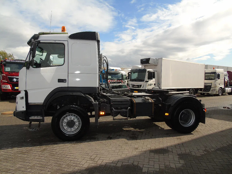Volvo FMX 420 + 4X4 + MANUAL + EURO 5 + RETARDER + PTO - Vilkikas: foto 3 Volvo FMX 420 + 4X4 + MANUAL + EURO 5 + RETARDER + PTO - Vilkikas: foto 3
