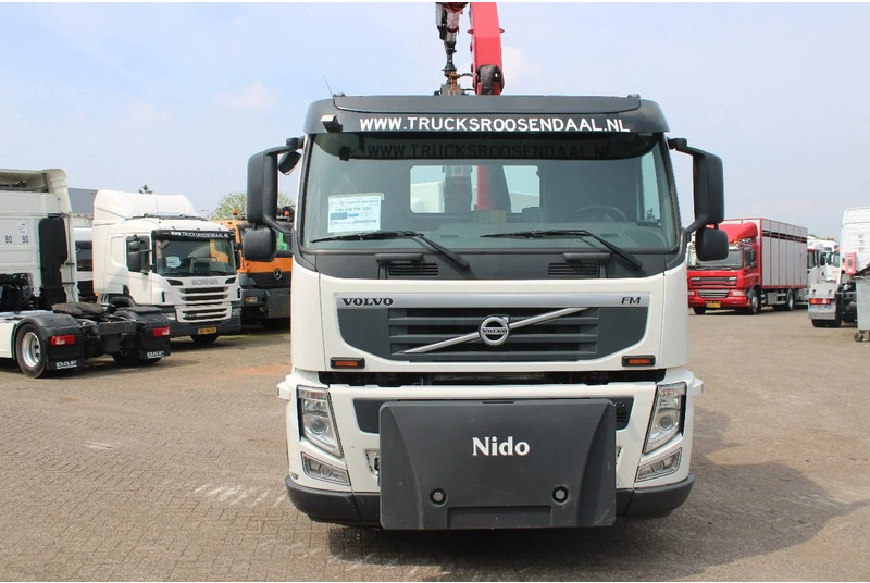 Volvo FM 330 + HMF 1035 + HOOKSYTEM HYVA + EURO 5 + 6X2 - Sunkvežimis - kabelių sistema, Sunkvežimis su kranu: foto 3 Volvo FM 330 + HMF 1035 + HOOKSYTEM HYVA + EURO 5 + 6X2 - Sunkvežimis - kabelių sistema, Sunkvežimis su kranu: foto 3