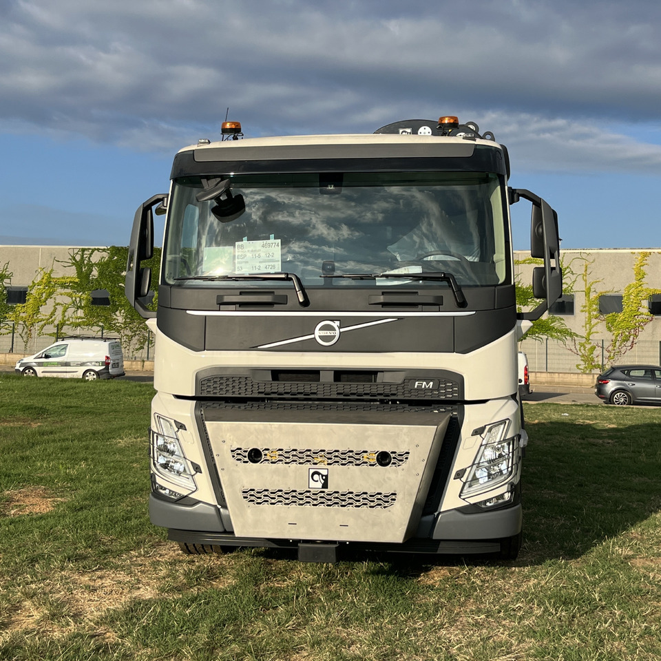 Volvo FM84RF3A - Platforminis/ Bortinis sunkvežimis, Sunkvežimis su kranu: foto 2 Volvo FM84RF3A - Platforminis/ Bortinis sunkvežimis, Sunkvežimis su kranu: foto 2