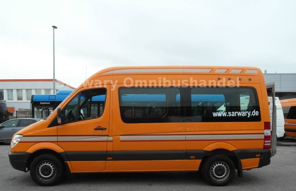 Mercedes-Benz 315 CDI Sprinter *Klima*12-Sitze*Lift*318 - Mikroautobusas, Keleivinis furgonas: foto 4 Mercedes-Benz 315 CDI Sprinter *Klima*12-Sitze*Lift*318 - Mikroautobusas, Keleivinis furgonas: foto 4
