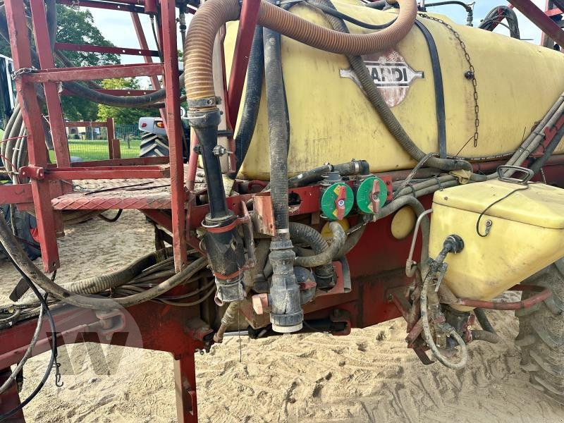 Hardi Commander 2600 - Prikabinamas purkštuvas: foto 5 Hardi Commander 2600 - Prikabinamas purkštuvas: foto 5