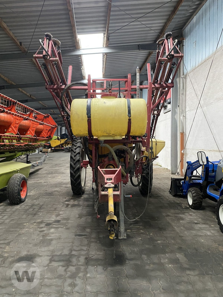 Hardi Navigator 3000 Echo - Prikabinamas purkštuvas: foto 2 Hardi Navigator 3000 Echo - Prikabinamas purkštuvas: foto 2