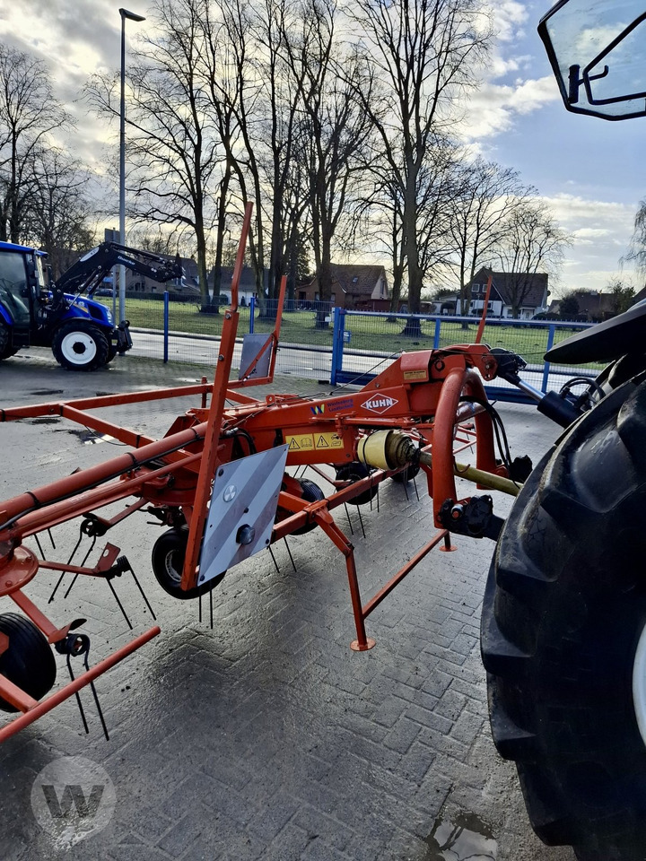 Kuhn GF 8501 - Šieno grėblys/ Vartytuvas: foto 4 Kuhn GF 8501 - Šieno grėblys/ Vartytuvas: foto 4