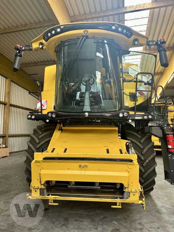 New Holland CX 8.90 - Derliaus nuėmimo kombainas: foto 4 New Holland CX 8.90 - Derliaus nuėmimo kombainas: foto 4