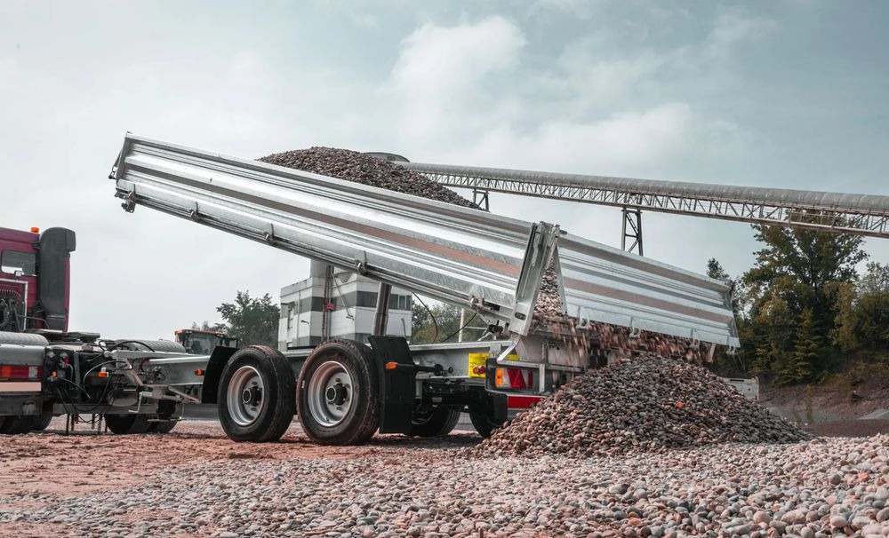 Humbaur Wywrotka 3-Stronna , Różne DMC i Długości, Ocynk, Najazdy jako opcja - Savivartis priekaba: foto 2 Humbaur Wywrotka 3-Stronna , Różne DMC i Długości, Ocynk, Najazdy jako opcja - Savivartis priekaba: foto 2