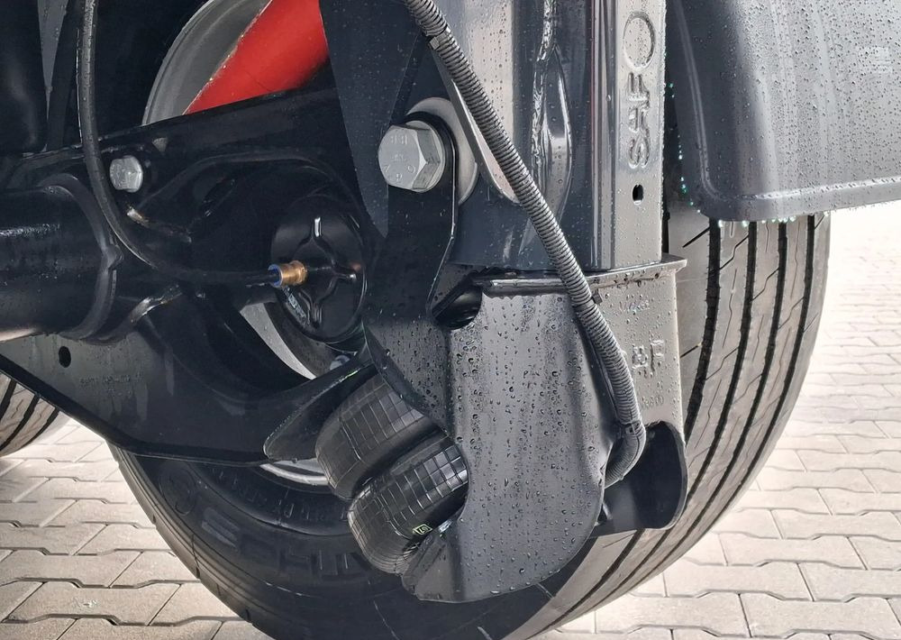 Humbaur Wywrotka Stalowa 27m3 HARDOX - Savivartis puspriekabė: foto 5 Humbaur Wywrotka Stalowa 27m3 HARDOX - Savivartis puspriekabė: foto 5