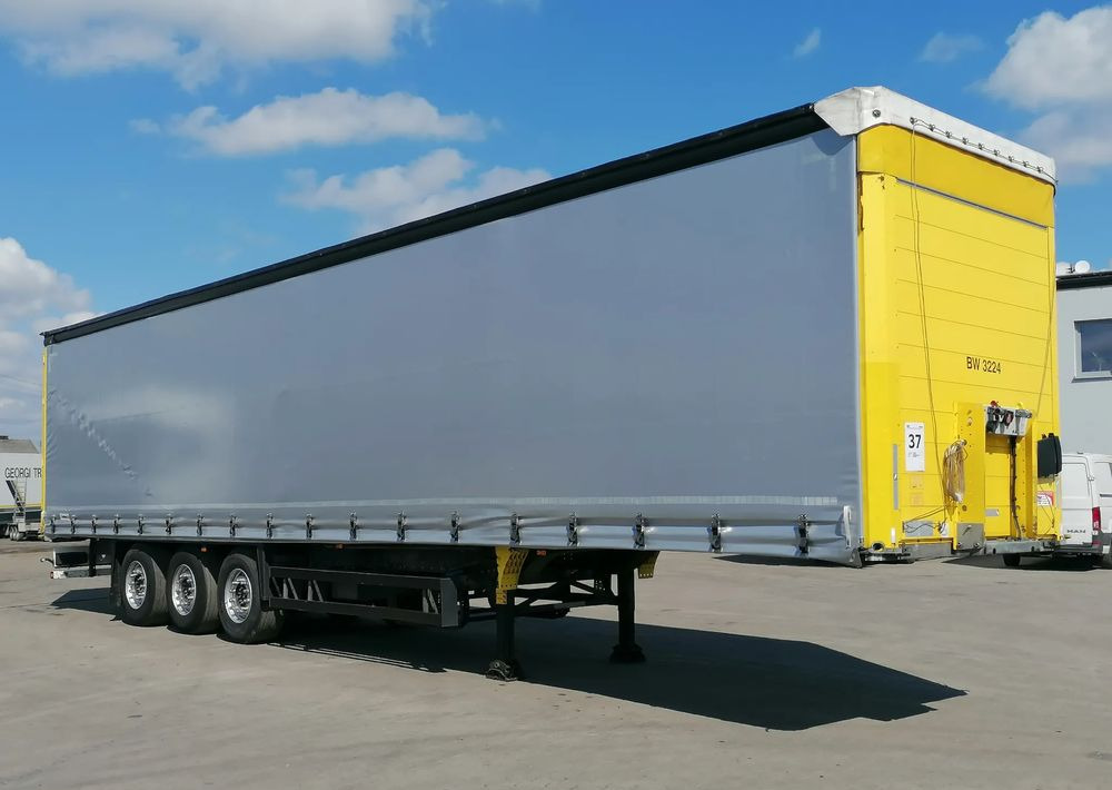 Schmitz Cargobull 2 szt. Standard Firanka, możliwy wynajem - Tentinė puspriekabė: foto 3 Schmitz Cargobull 2 szt. Standard Firanka, możliwy wynajem - Tentinė puspriekabė: foto 3