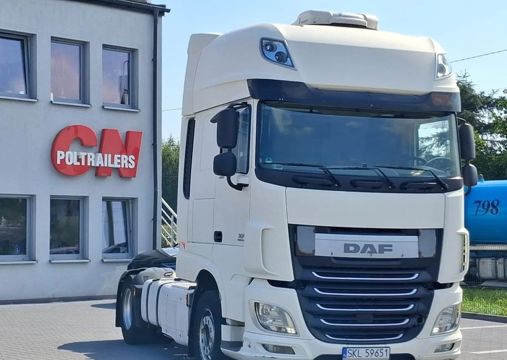DAF XF 460, FT 4X2, Standard - Vilkikas: foto 2 DAF XF 460, FT 4X2, Standard - Vilkikas: foto 2