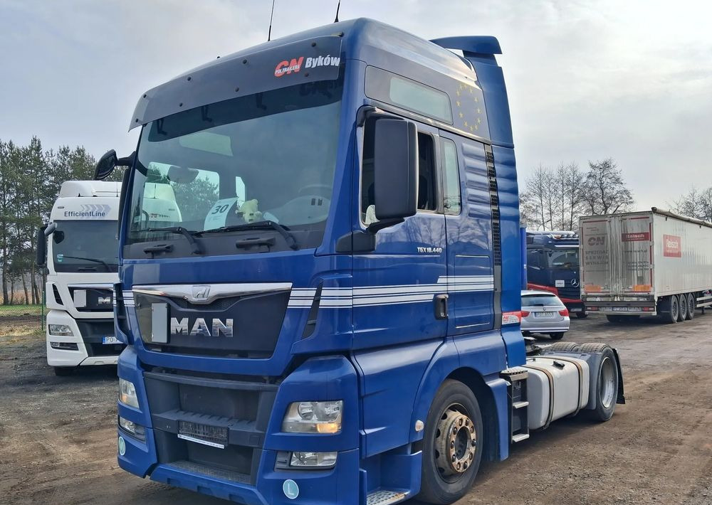 Vilkikas MAN Dostępne 3 szt. Standard i Mega TGX 18.440: foto 10