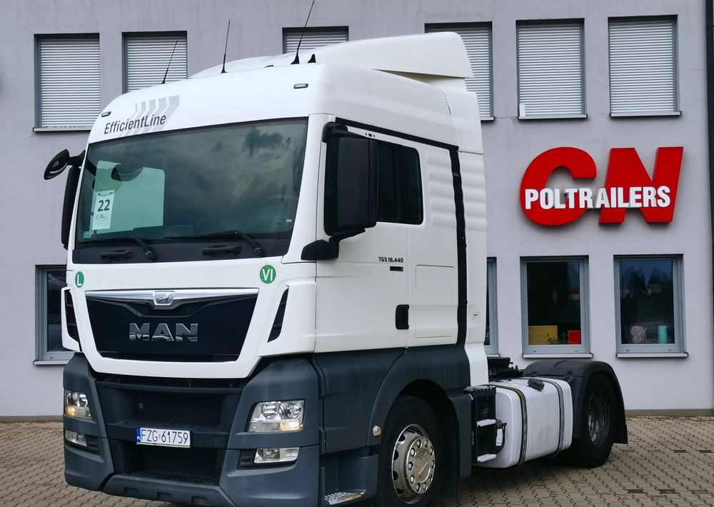 MAN Dostępne 3 szt. Standard i Mega TGX 18.440 - Vilkikas: foto 2 MAN Dostępne 3 szt. Standard i Mega TGX 18.440 - Vilkikas: foto 2