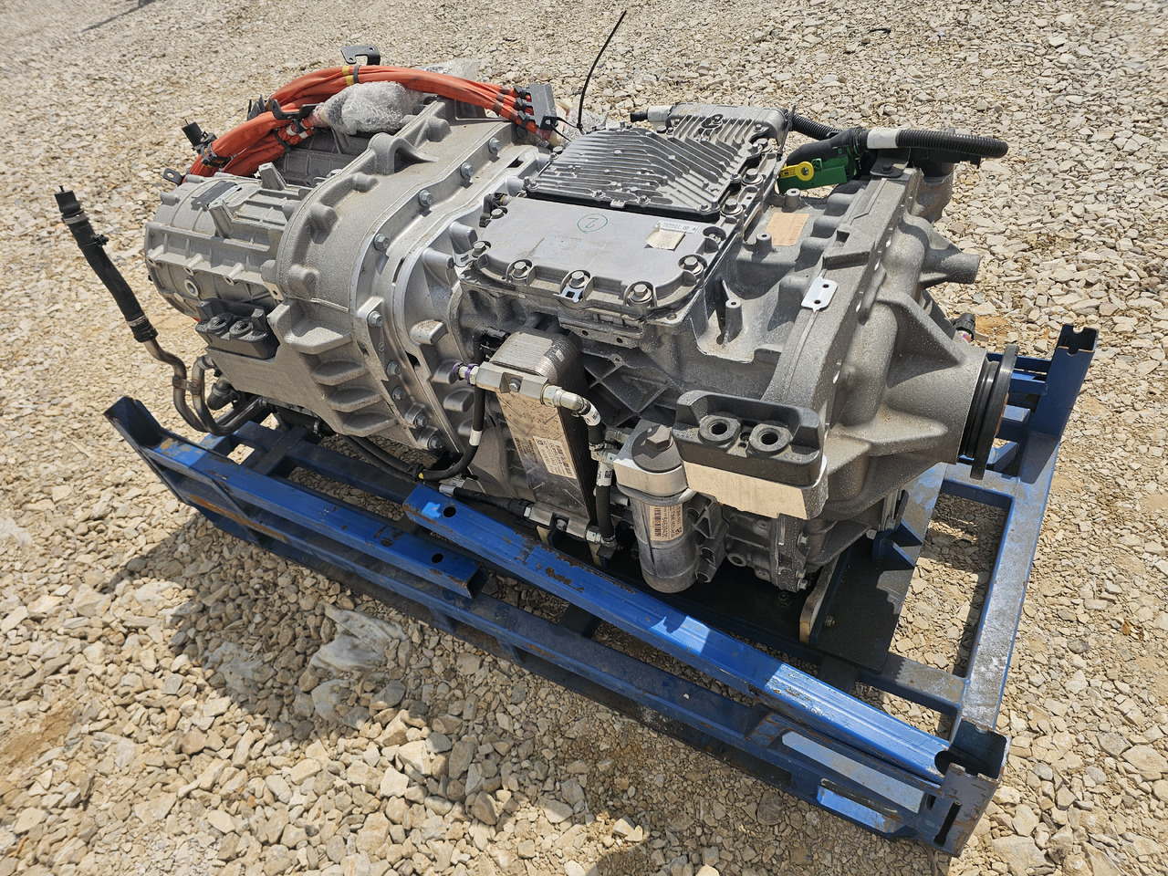 RENAULT T E-TECH / C E-TECH ELECTRIC / NEM 3 DRIVETRAIN / EPT2412 / COMPLETE - Variklis: foto 5 RENAULT T E-TECH / C E-TECH ELECTRIC / NEM 3 DRIVETRAIN / EPT2412 / COMPLETE - Variklis: foto 5