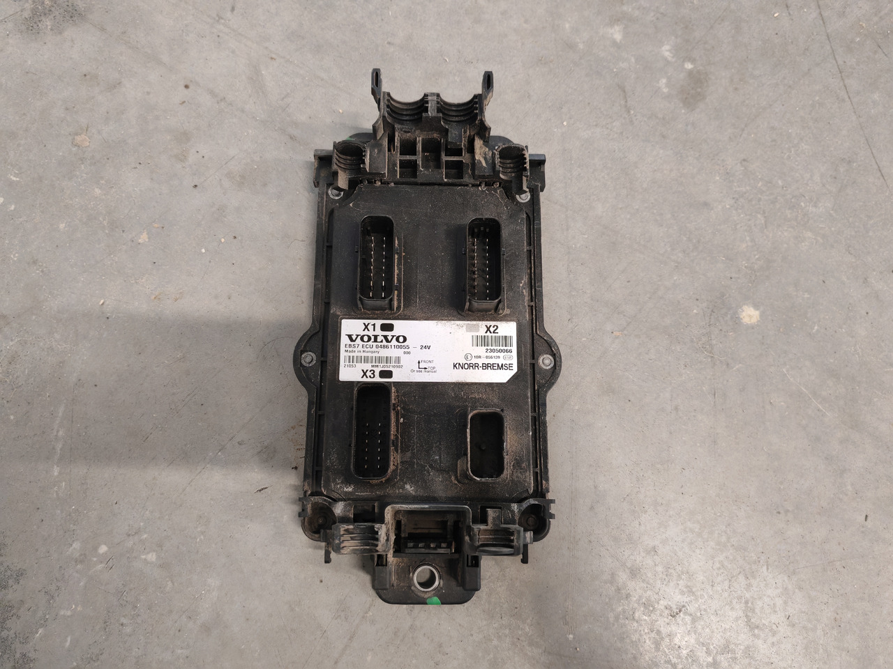 VOLVO FH5 FM5 EURO 6 / EBS CONTROL UNIT / 23050066 - Valdymo blokas: foto 2 VOLVO FH5 FM5 EURO 6 / EBS CONTROL UNIT / 23050066 - Valdymo blokas: foto 2