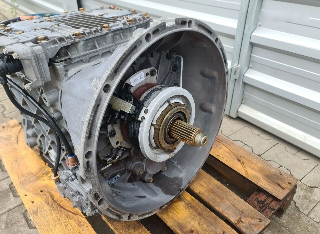 VOLVO RENAULT GEARBOX / AT2612D AUTOMAT / WORLDWIDE DELIVERY - Pavarų dėžė - Sunkvežimis: foto 5 VOLVO RENAULT GEARBOX / AT2612D AUTOMAT / WORLDWIDE DELIVERY - Pavarų dėžė - Sunkvežimis: foto 5