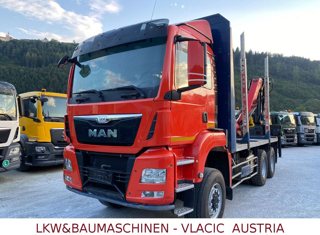 MAN TGS Holztransporter mit Kran Palfinger MAN TGS 33.480 6x6Holztransporter mit Kran Palfinger - Miškovežis, Sunkvežimis su kranu: foto 1 MAN TGS Holztransporter mit Kran Palfinger MAN TGS 33.480 6x6Holztransporter mit Kran Palfinger - Miškovežis, Sunkvežimis su kranu: foto 1