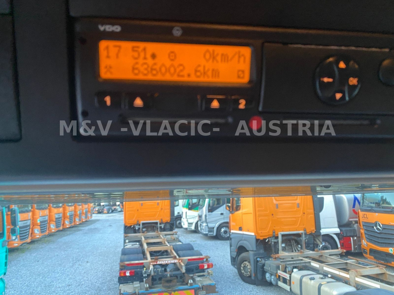 Mercedes-Benz 2542 - Konteineris-vežimus/ Sukeisti kūną sunkvežimis: foto 5 Mercedes-Benz 2542 - Konteineris-vežimus/ Sukeisti kūną sunkvežimis: foto 5