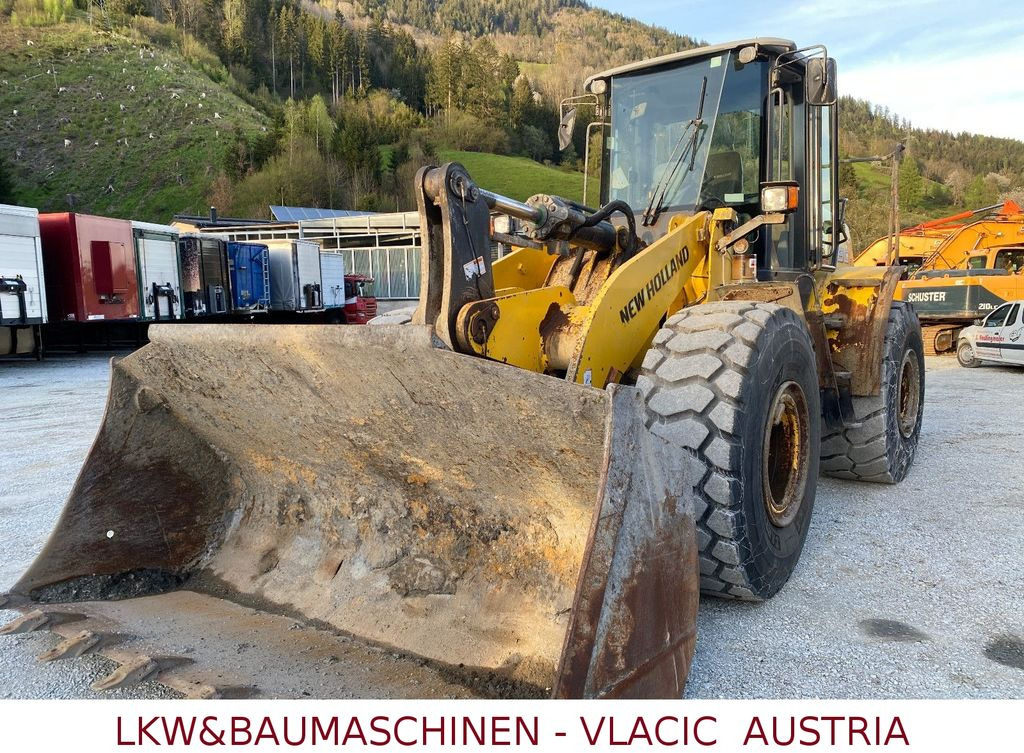 Ratinis krautuvas New Holland W190 B: foto 13