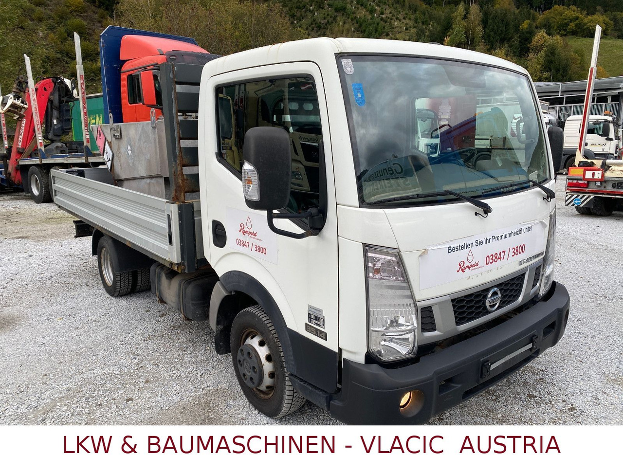 Nissan CABSTAR NT 400 (Ges.Gew.3500 kg) ADR - Platforminis/ Bortinis sunkvežimis: foto 2 Nissan CABSTAR NT 400 (Ges.Gew.3500 kg) ADR - Platforminis/ Bortinis sunkvežimis: foto 2