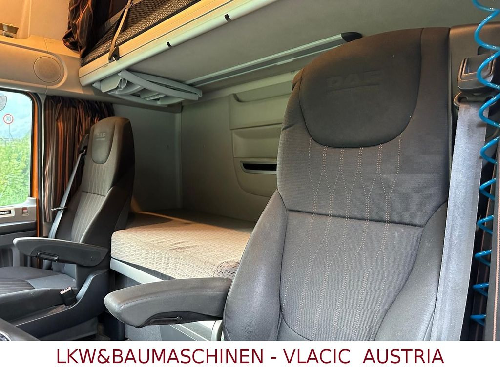 DAF XF 450 FT SSC - ADR AT-FL-EX DAF XF 450 FT SSC Mega SZM vorne Blatt feder - Vilkikas: foto 5 DAF XF 450 FT SSC - ADR AT-FL-EX DAF XF 450 FT SSC Mega SZM vorne Blatt feder - Vilkikas: foto 5